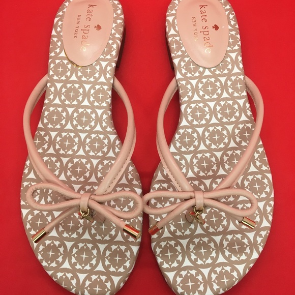 kate spade Shoes - Retail $129 Kate Spade Sandal Like New